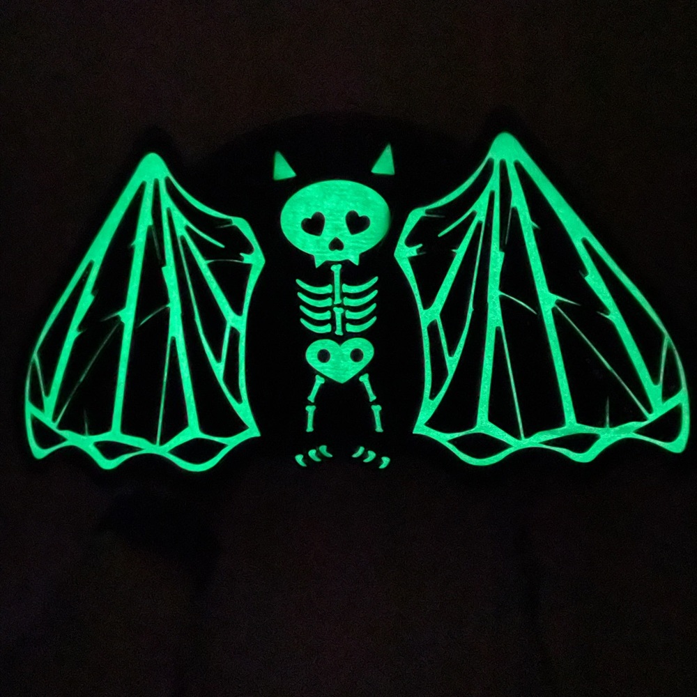 Black Bat Skeleton Crossbody Bag - Picture 4 of 4